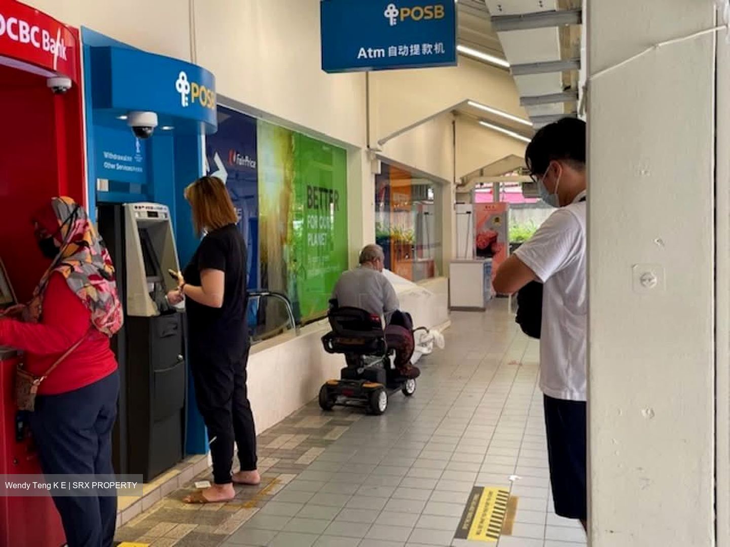 Yishun Ring Road (D27), Retail #561529201